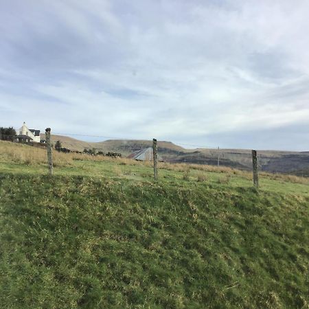 Trotternish B&B Kingsburgh Extérieur photo