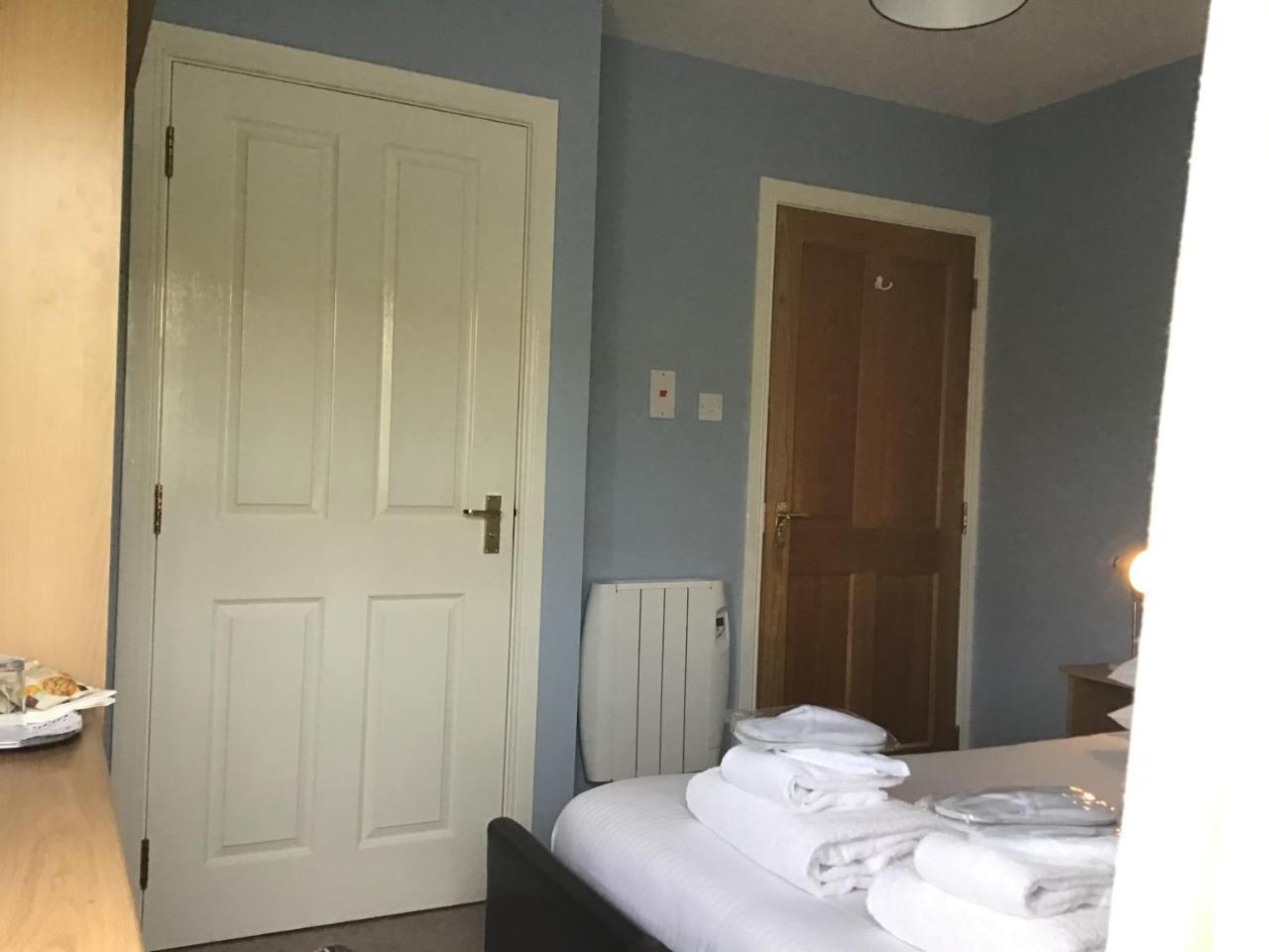 Trotternish B&B Kingsburgh Extérieur photo
